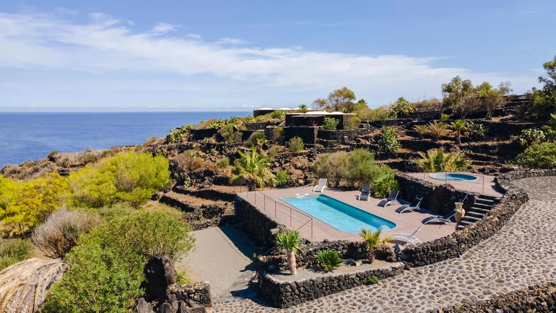 La Cala Cottone Relais location